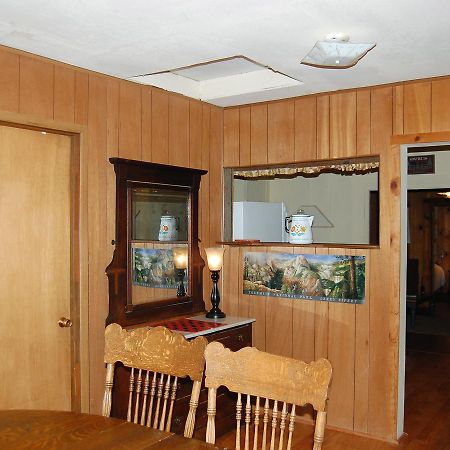 Вилла 6S Fretzs Den South Wawona Экстерьер фото